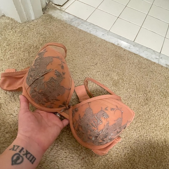 Push Up Bra 🌧 - Picture 12 of 12